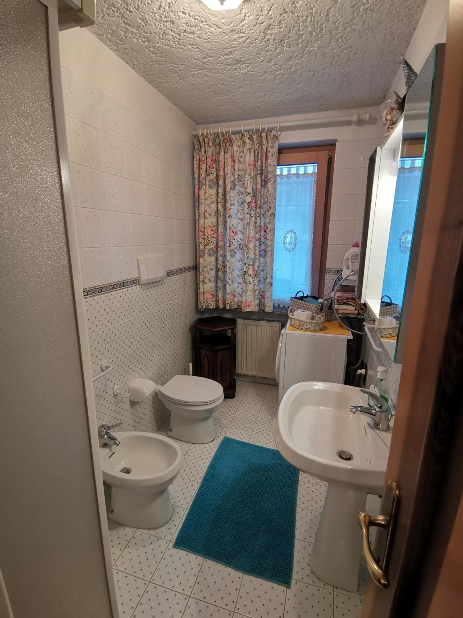 Apartamento Mansarda A Carciato, Trilocale In Montagna Dimaro Exterior foto