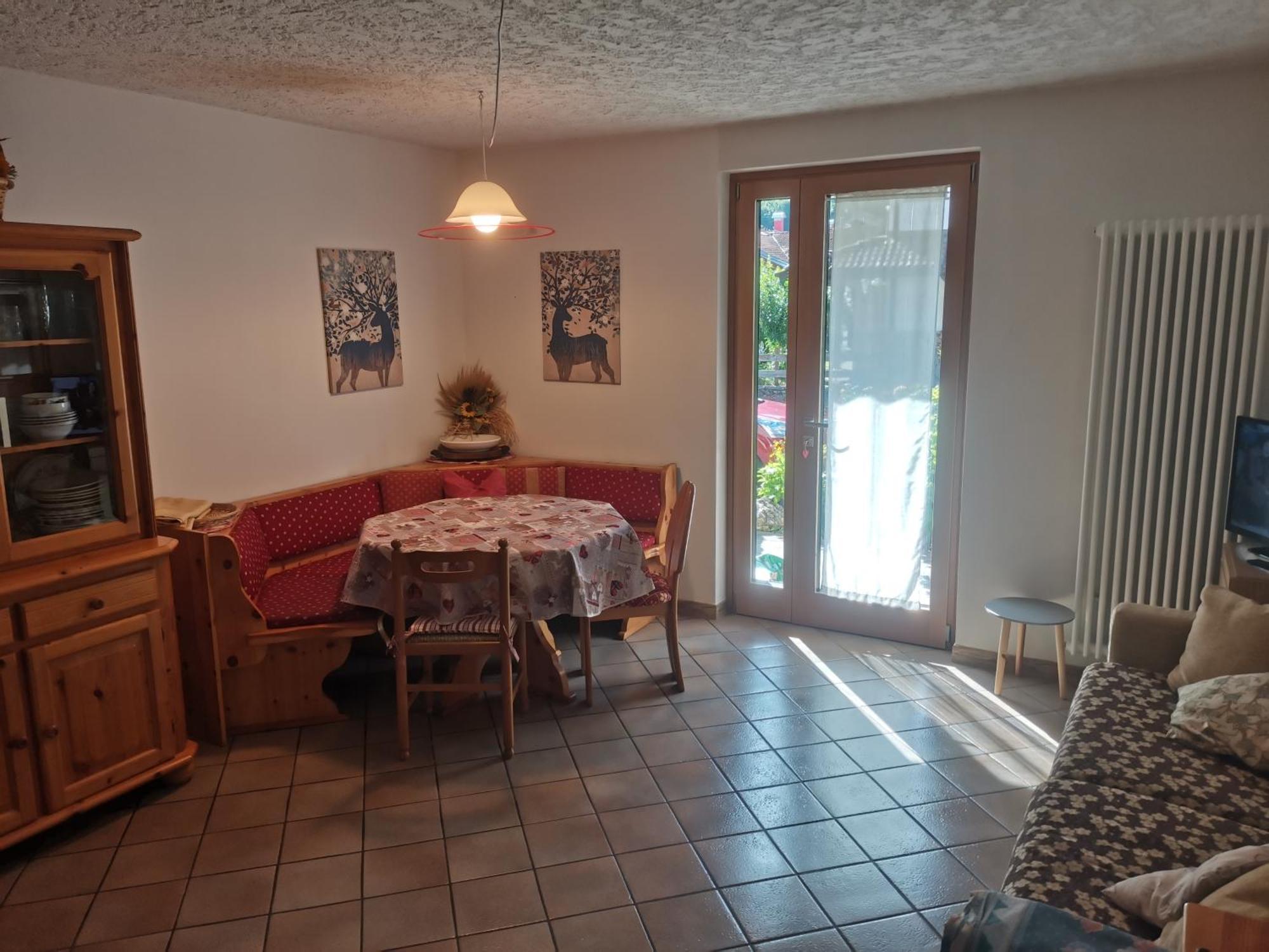 Apartamento Mansarda A Carciato, Trilocale In Montagna Dimaro Exterior foto